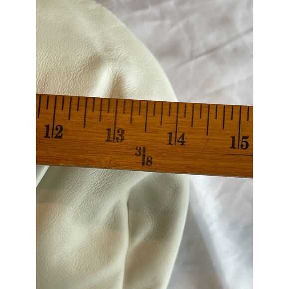 New Calvin Klein Soft Nappa Leather White & Gold Hobo Shoulder Bag ~ Excellent! - Picture 13 of 14